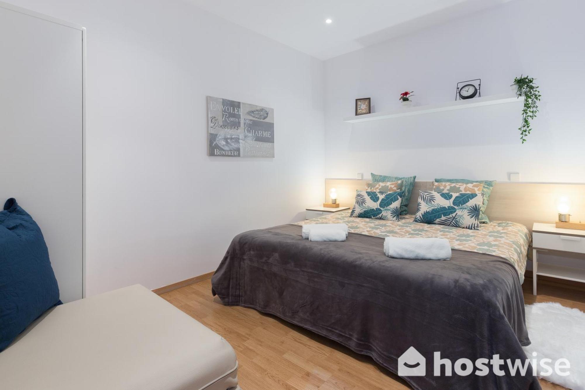 Appartamento Host Wise - Colorful Fresh Flats - Batalha OOporto Esterno foto