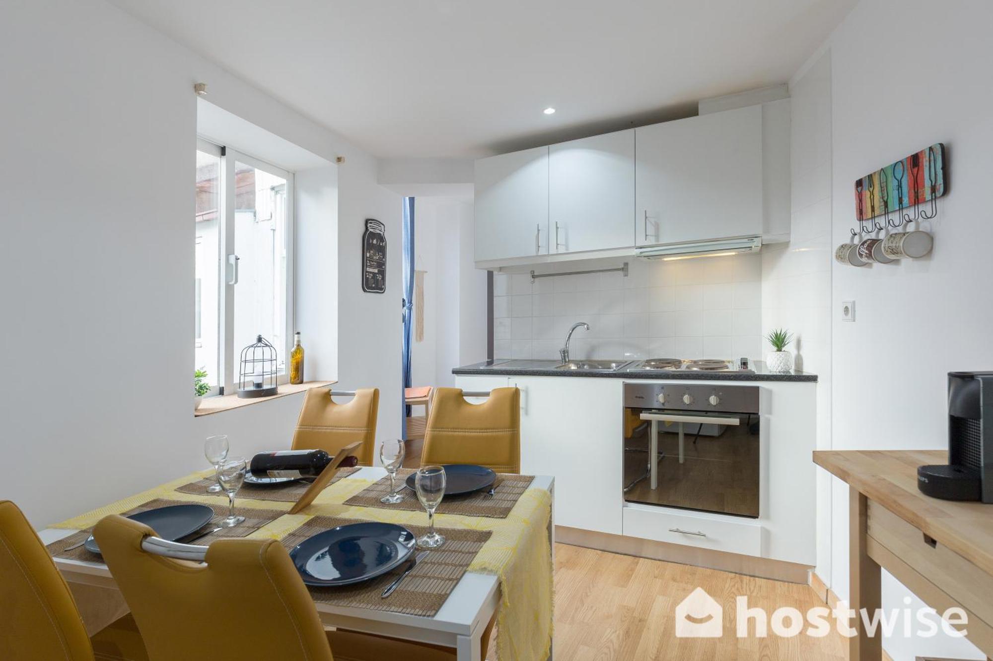 Appartamento Host Wise - Colorful Fresh Flats - Batalha OOporto Esterno foto