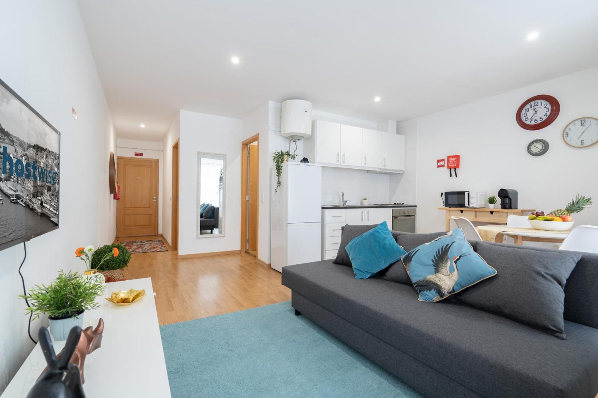Appartamento Host Wise - Colorful Fresh Flats - Batalha OOporto Esterno foto