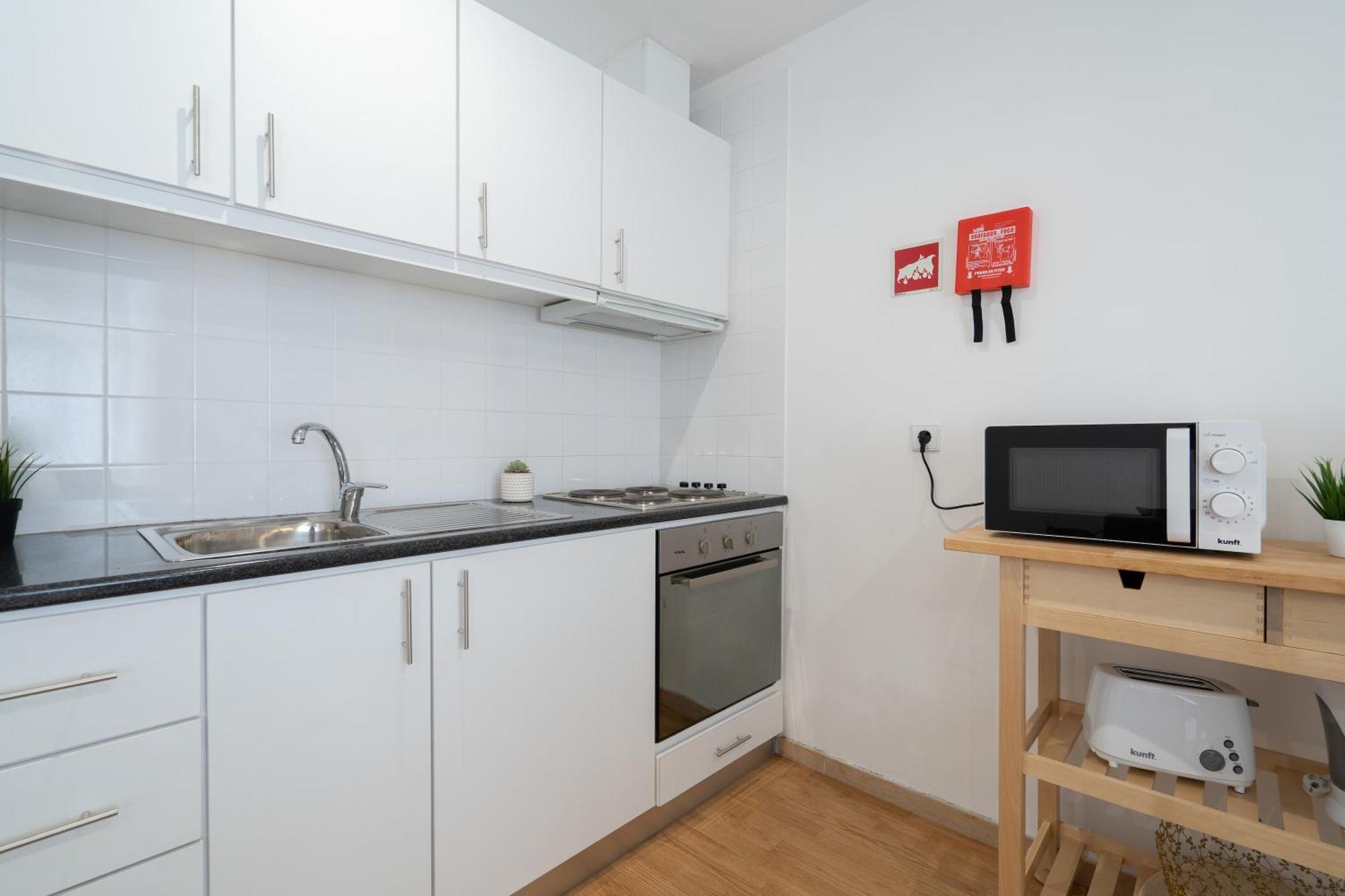 Appartamento Host Wise - Colorful Fresh Flats - Batalha OOporto Esterno foto