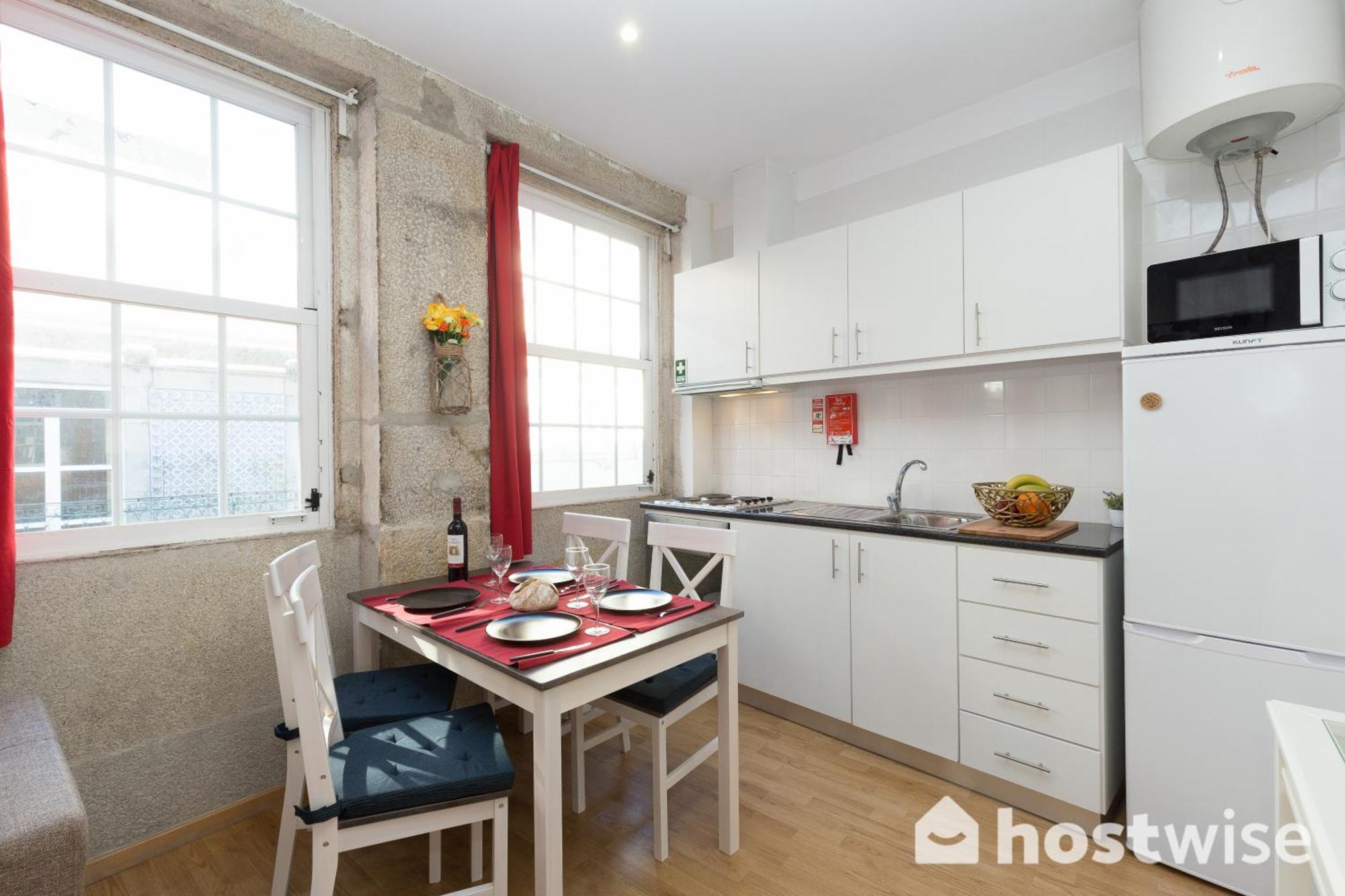 Appartamento Host Wise - Colorful Fresh Flats - Batalha OOporto Esterno foto