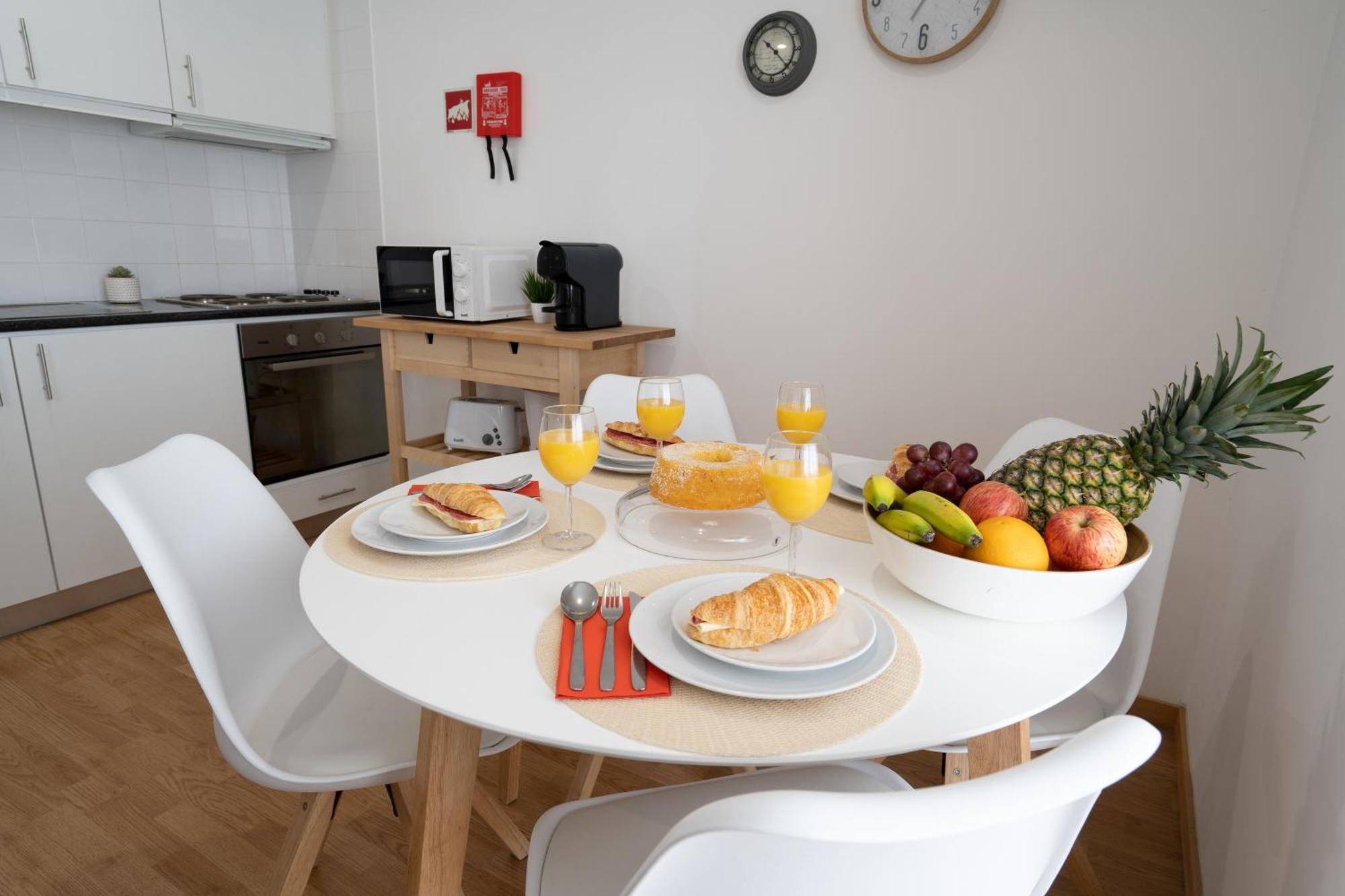 Appartamento Host Wise - Colorful Fresh Flats - Batalha OOporto Camera foto