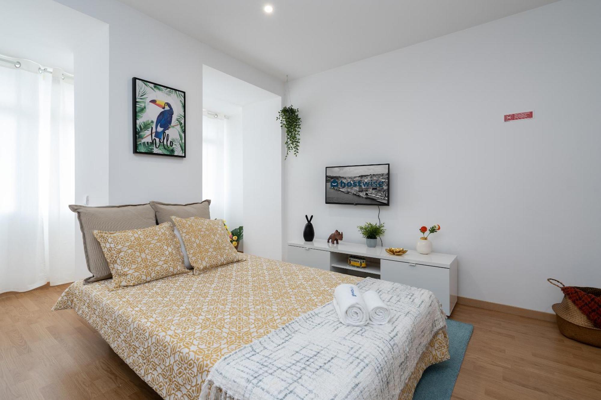 Appartamento Host Wise - Colorful Fresh Flats - Batalha OOporto Camera foto