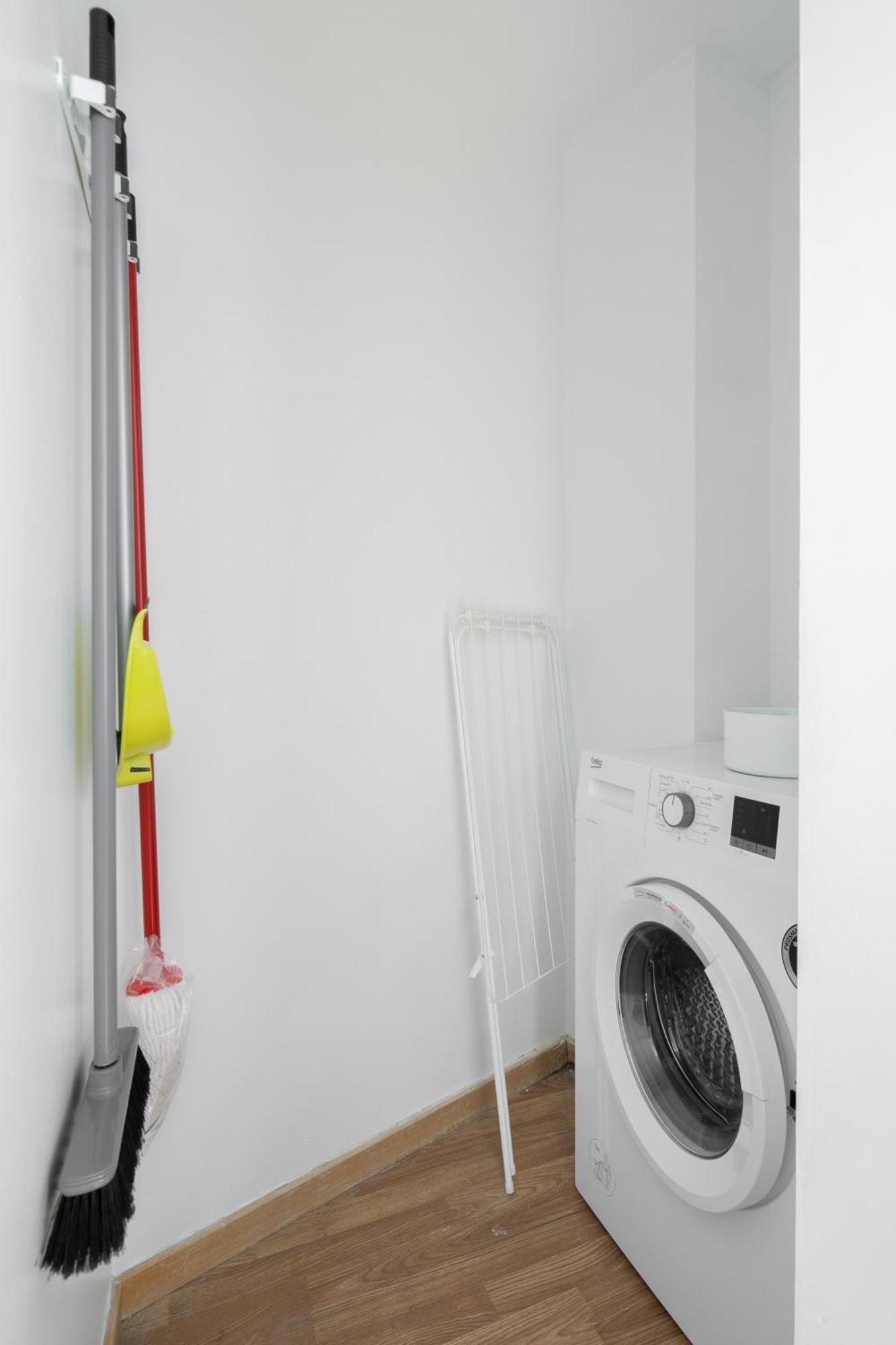 Appartamento Host Wise - Colorful Fresh Flats - Batalha OOporto Camera foto